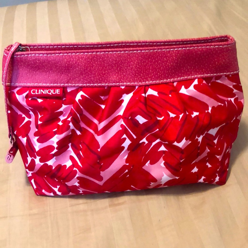 Clinique Travel Cosmetic Bag Make Up Toiletries Zipper Red Bag